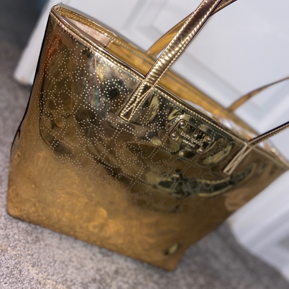 Kate spade purse
